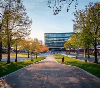 parques e centros esportivos abertos