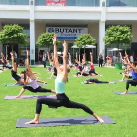 aulas gratuitas de yoga e pilates